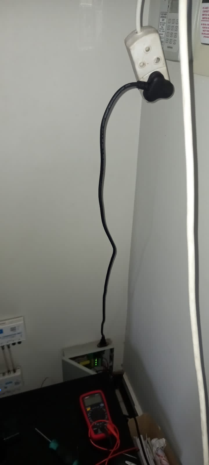 CCTV systems, power supply electrical plug in cords can be faulty. CCTV systems, power supply cord faulty