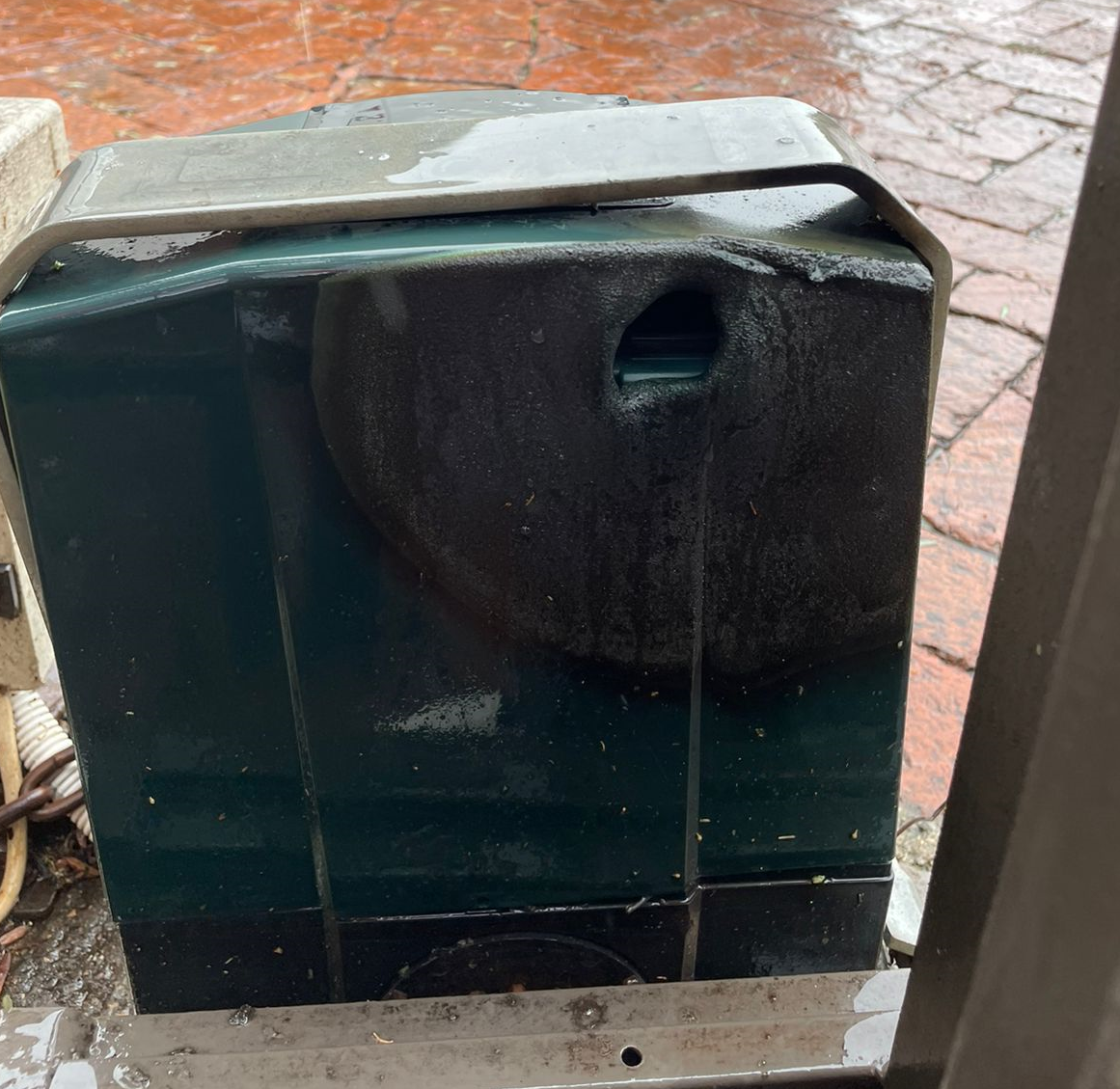 Centurion d5 evo gate motor cover being burnt to access controller card to open gate motor from outside the property centurion gate motor cover burnt open to gain access to a property
